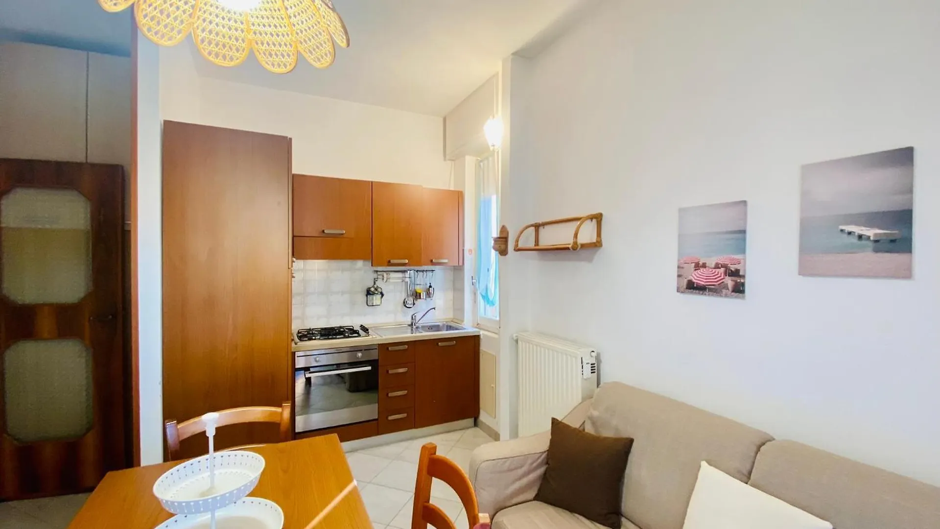 Hostdomus - La Casina Di Monica Apartment Loano Italy